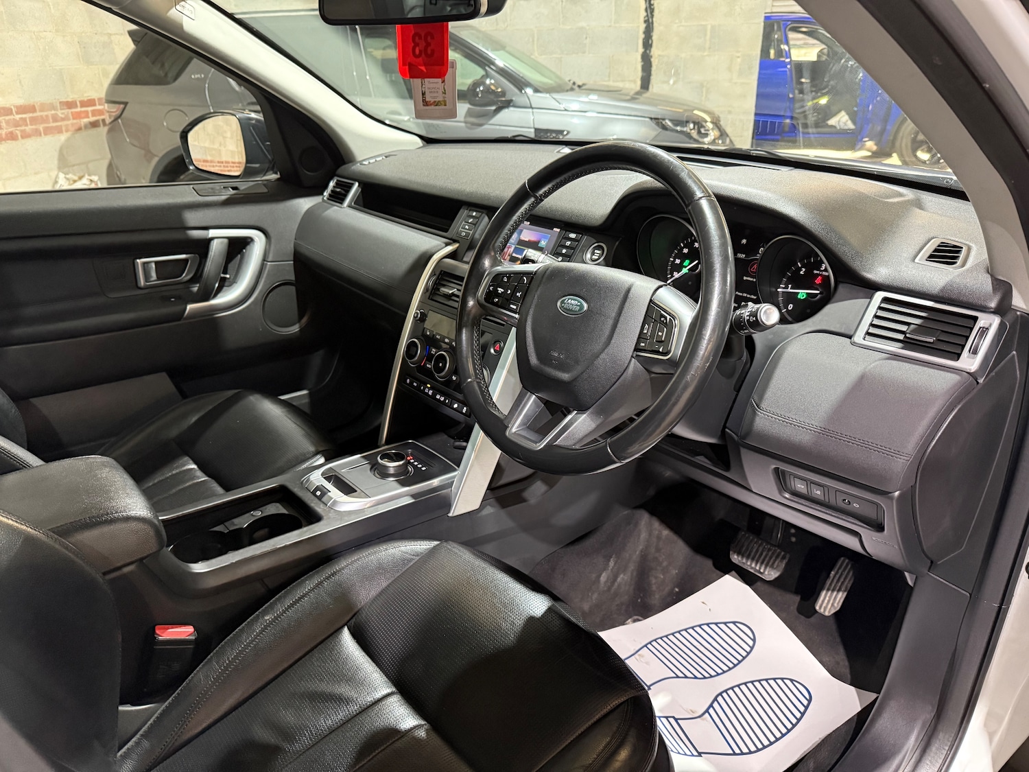 Used Land Rover Discovery Sport 2017 for sale - 76915180: Photo 31