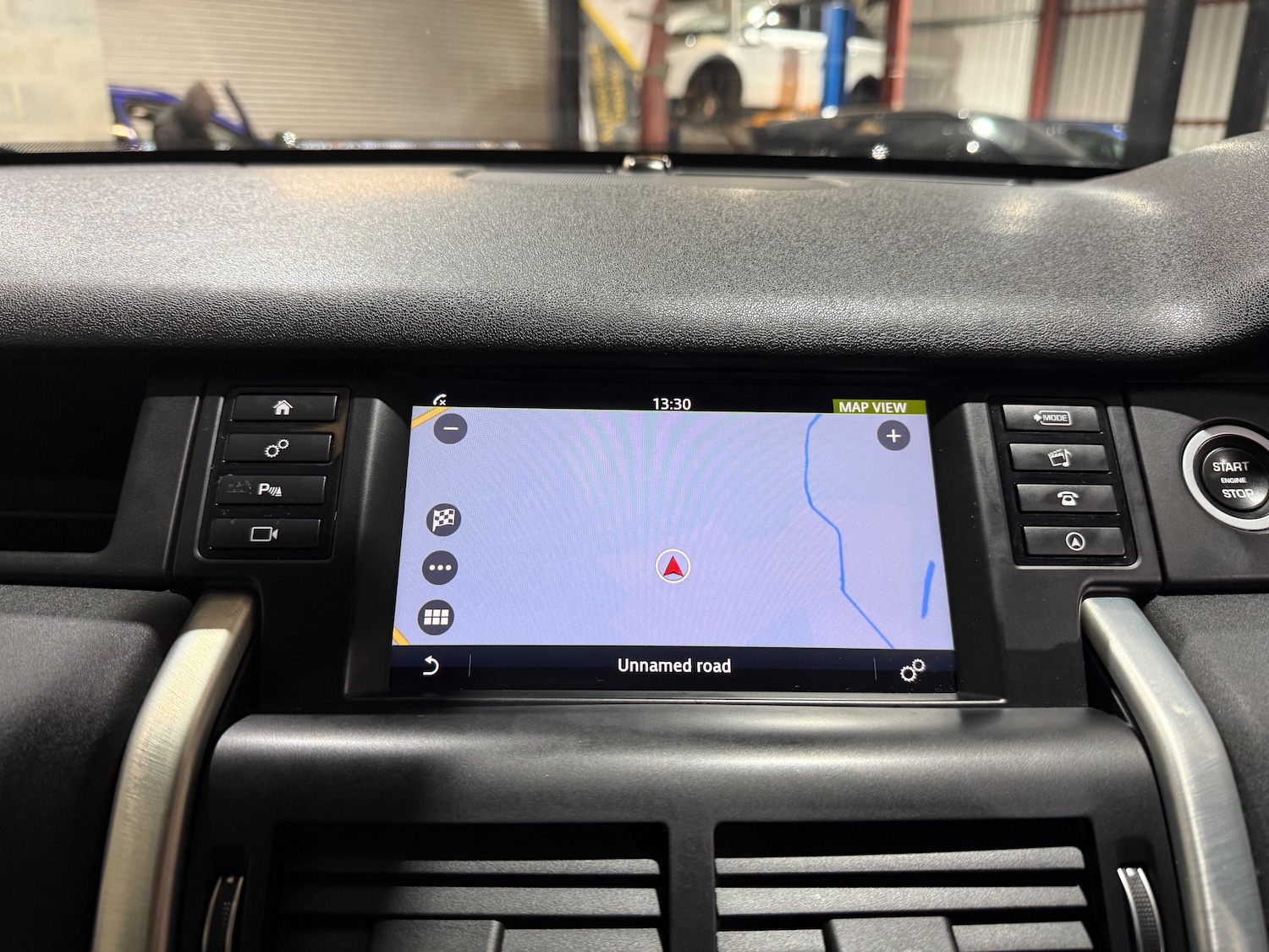 Used Land Rover Discovery Sport 2017 for sale - 76915180: Photo 44