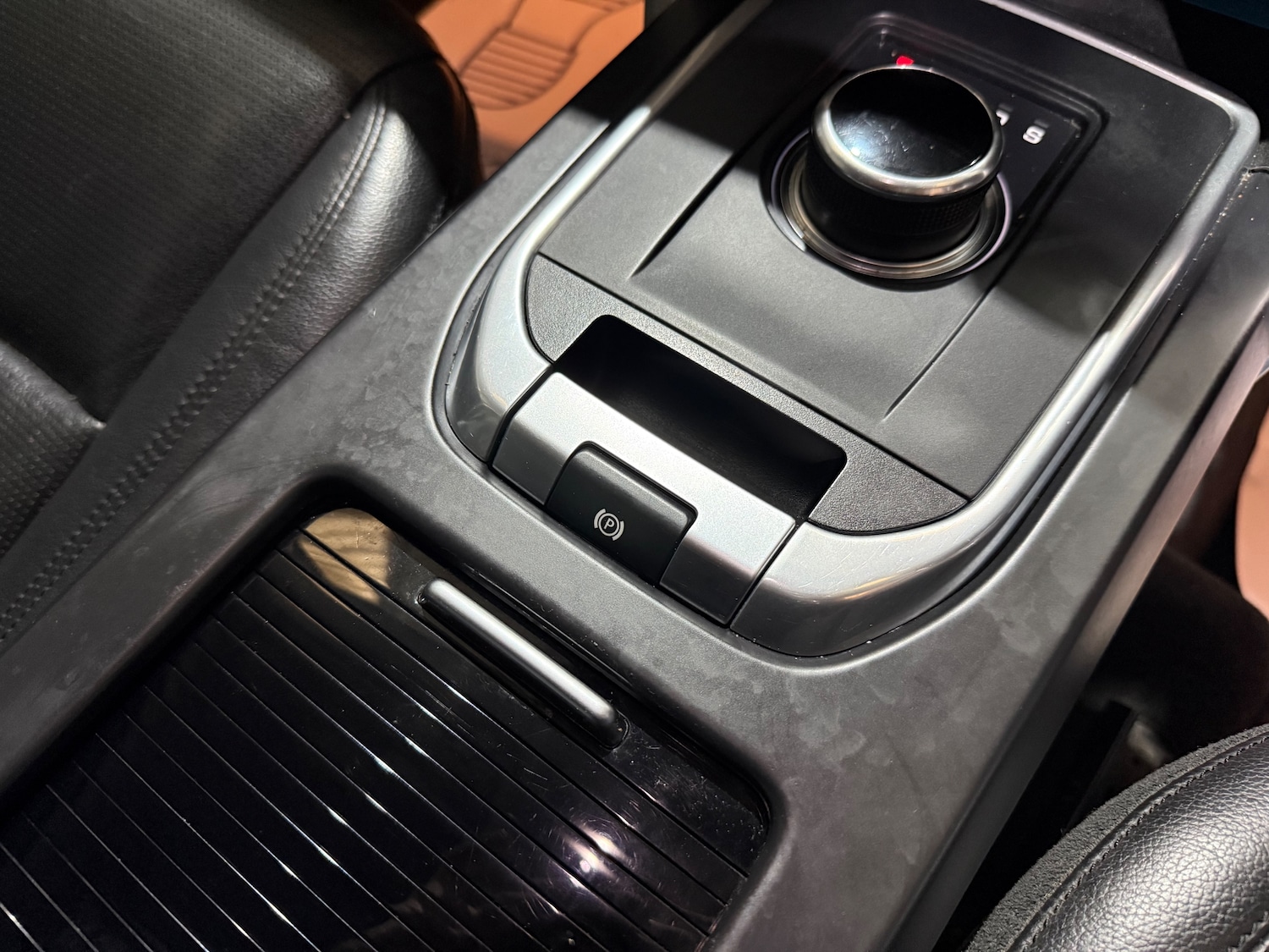 Used Land Rover Discovery Sport 2017 for sale - 76915180: Photo 50