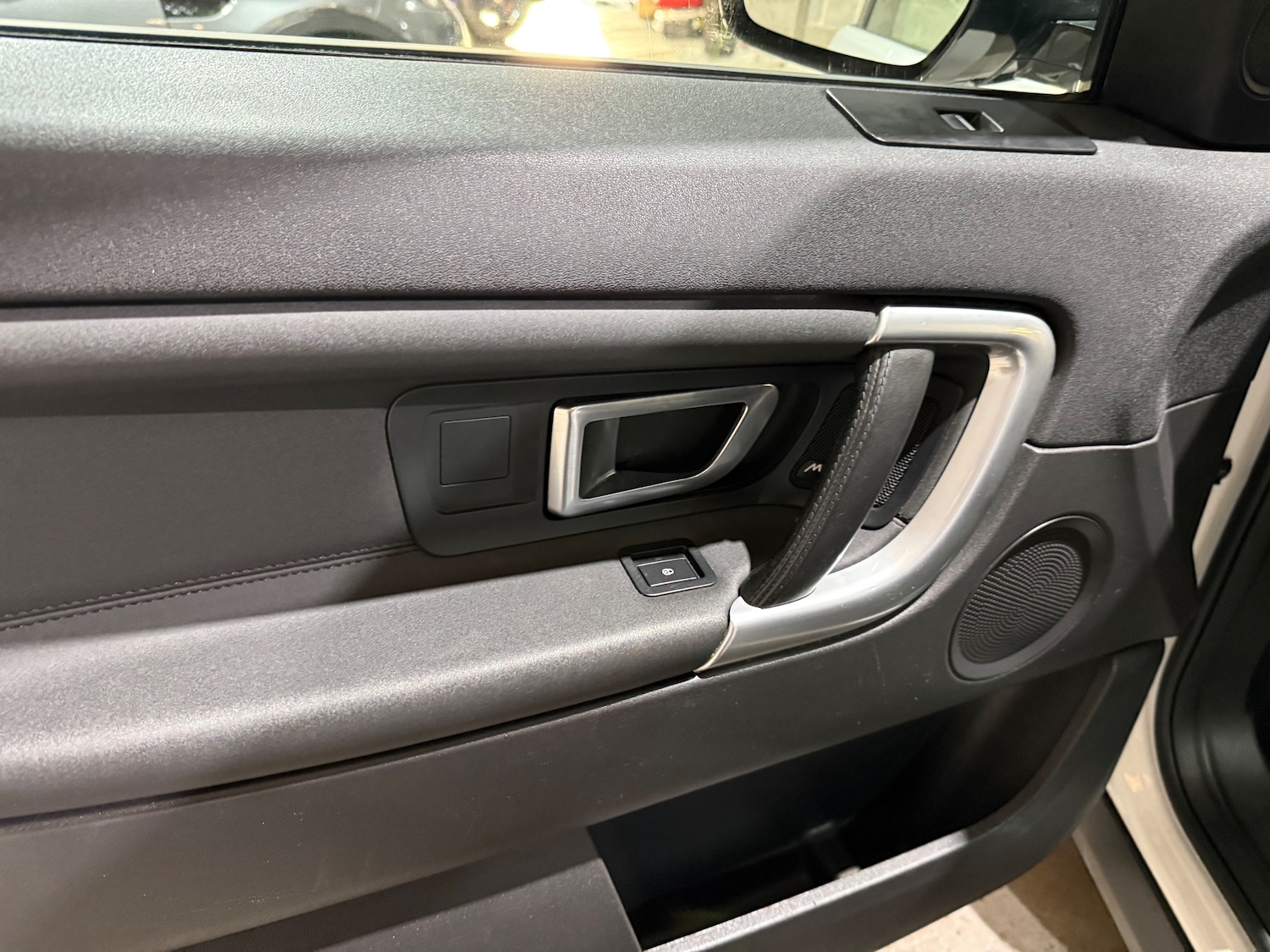 Used Land Rover Discovery Sport 2017 for sale - 76915180: Photo 8