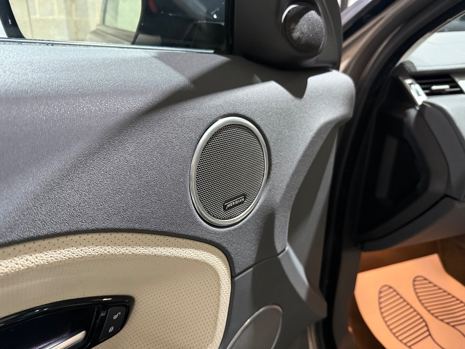 Used Land Rover Range Rover Evoque 2015 for sale - 76557820: Photo 14