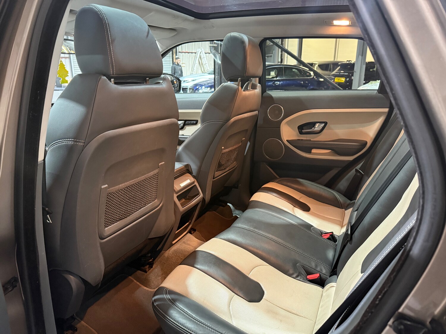 Used Land Rover Range Rover Evoque 2015 for sale - 76557820: Photo 16