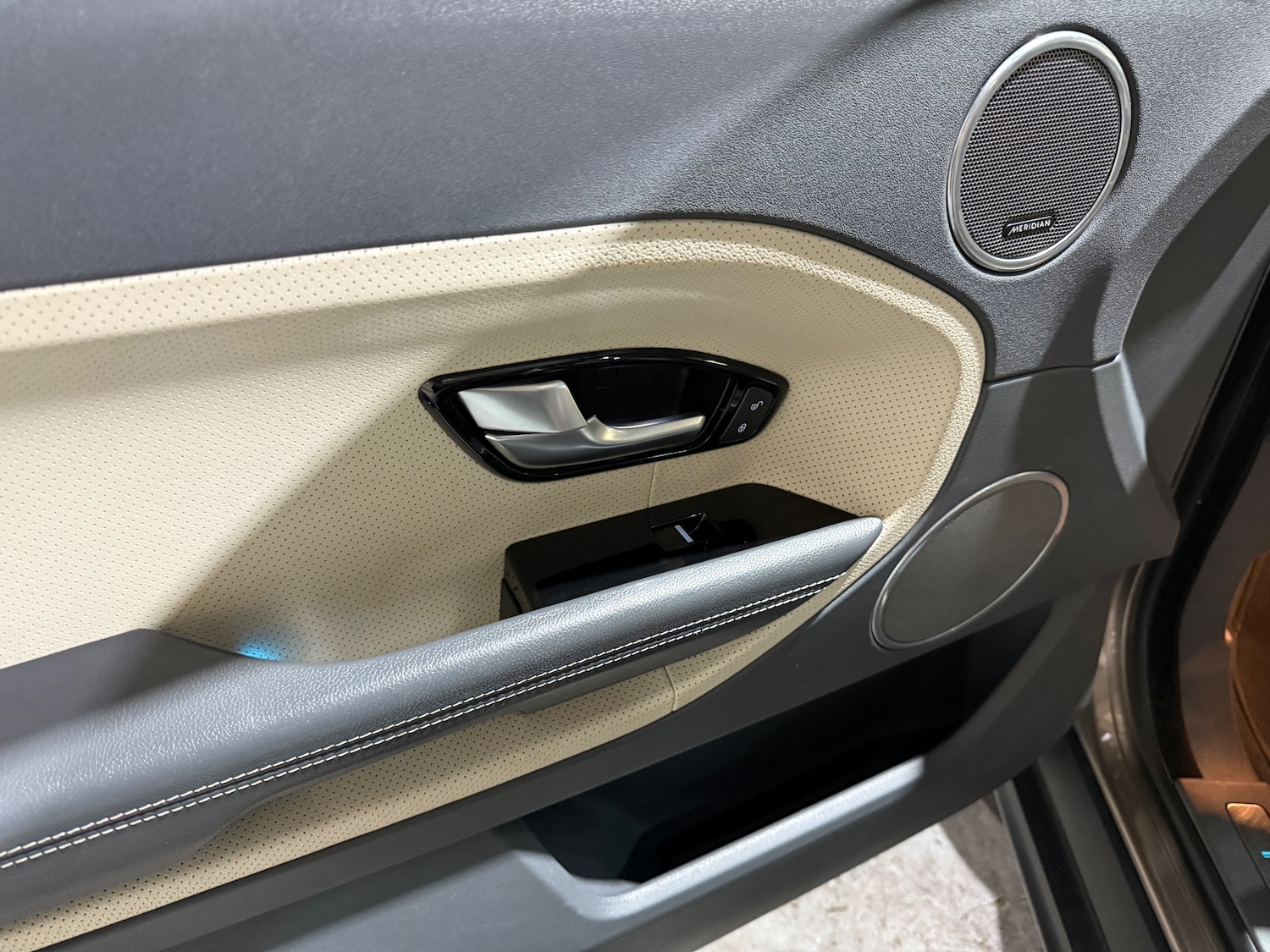 Used Land Rover Range Rover Evoque 2015 for sale - 76557820: Photo 8