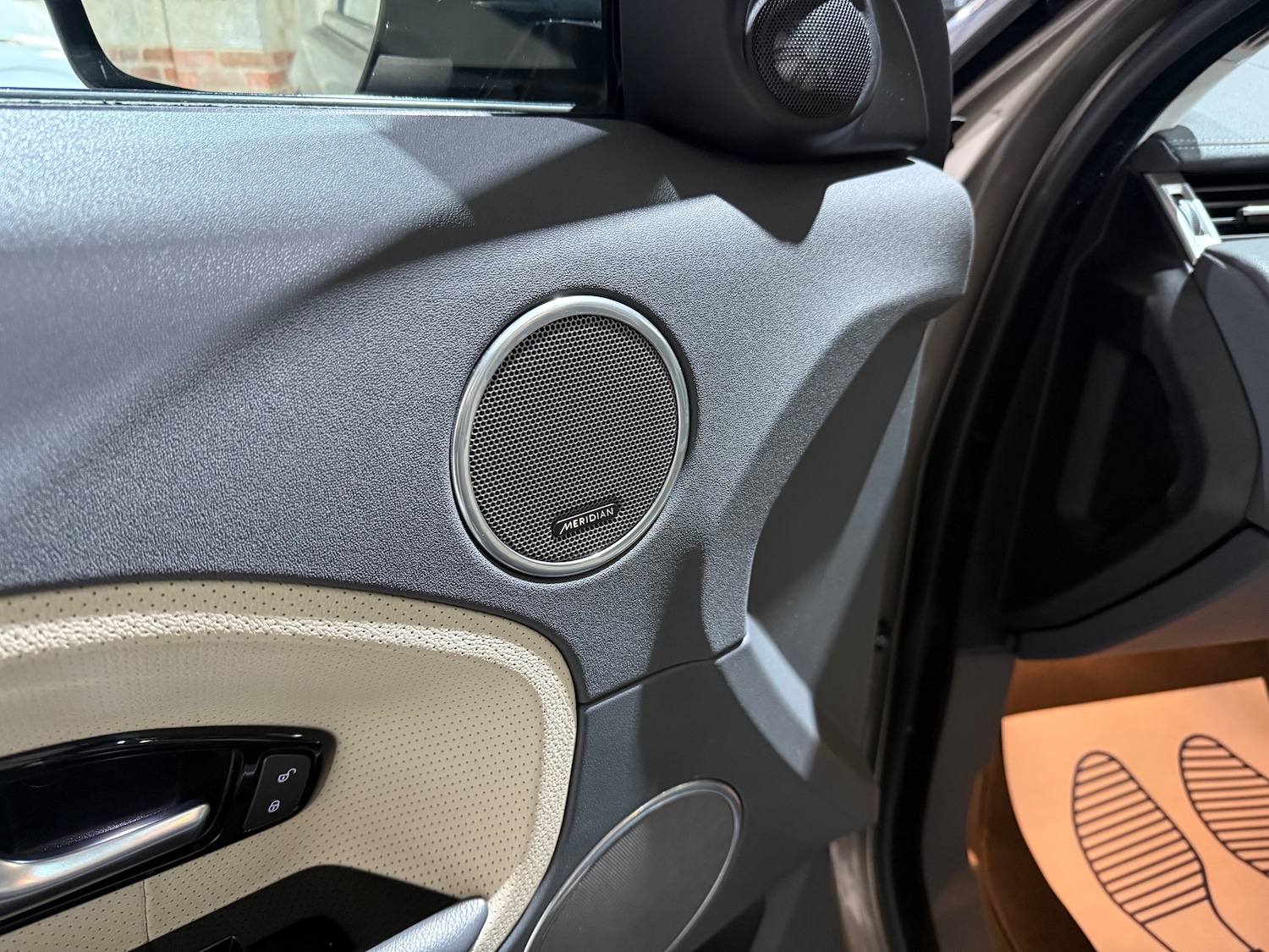 Used Land Rover Range Rover Evoque 2015 for sale - 76557820: Photo 9