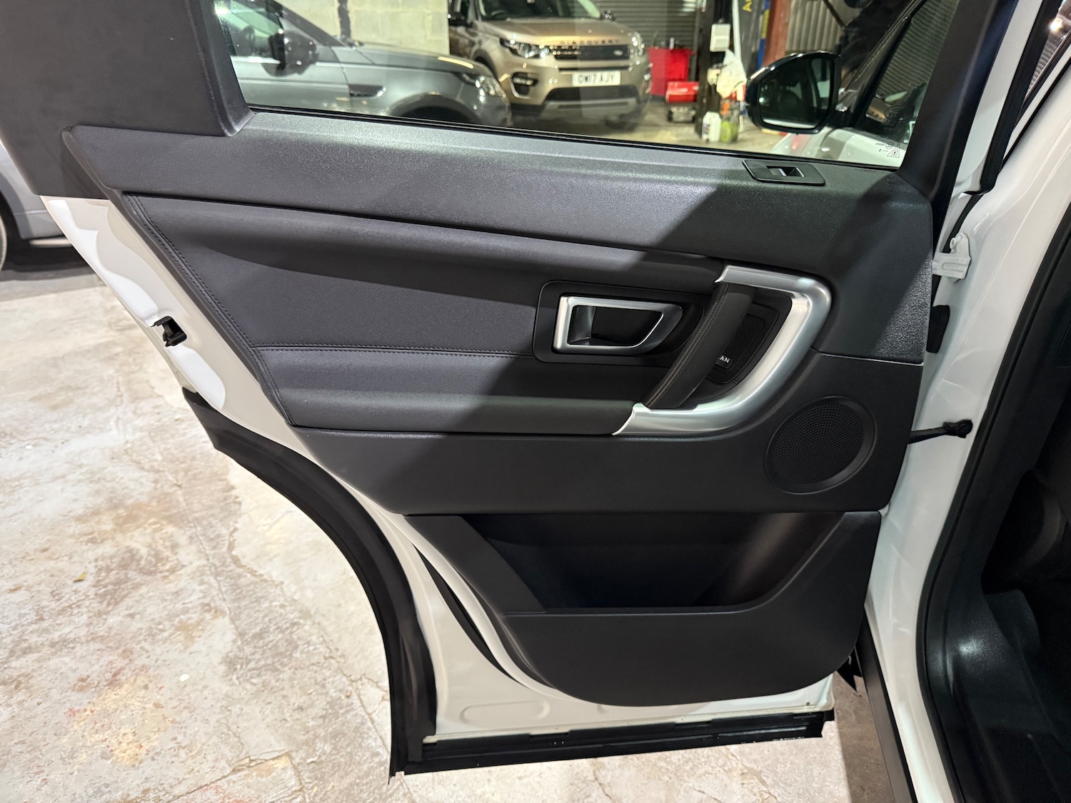 Used Land Rover Discovery Sport 2018 for sale - 76767452: Photo 13