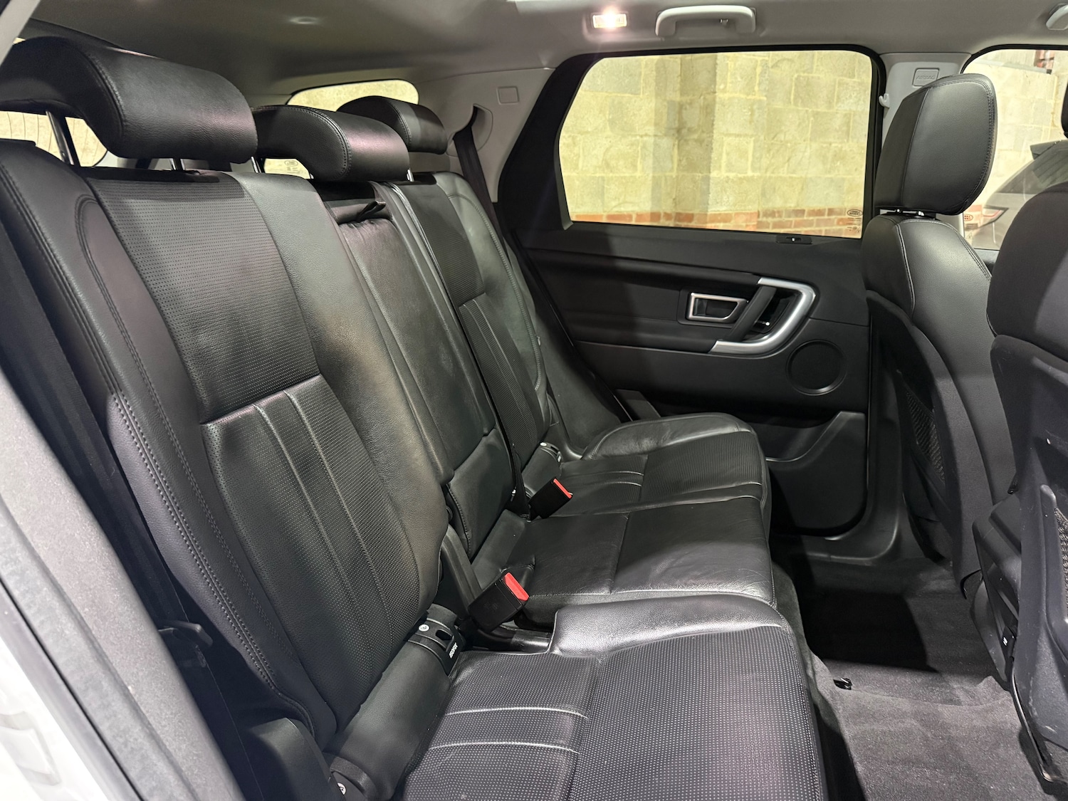 Used Land Rover Discovery Sport 2018 for sale - 76767452: Photo 21