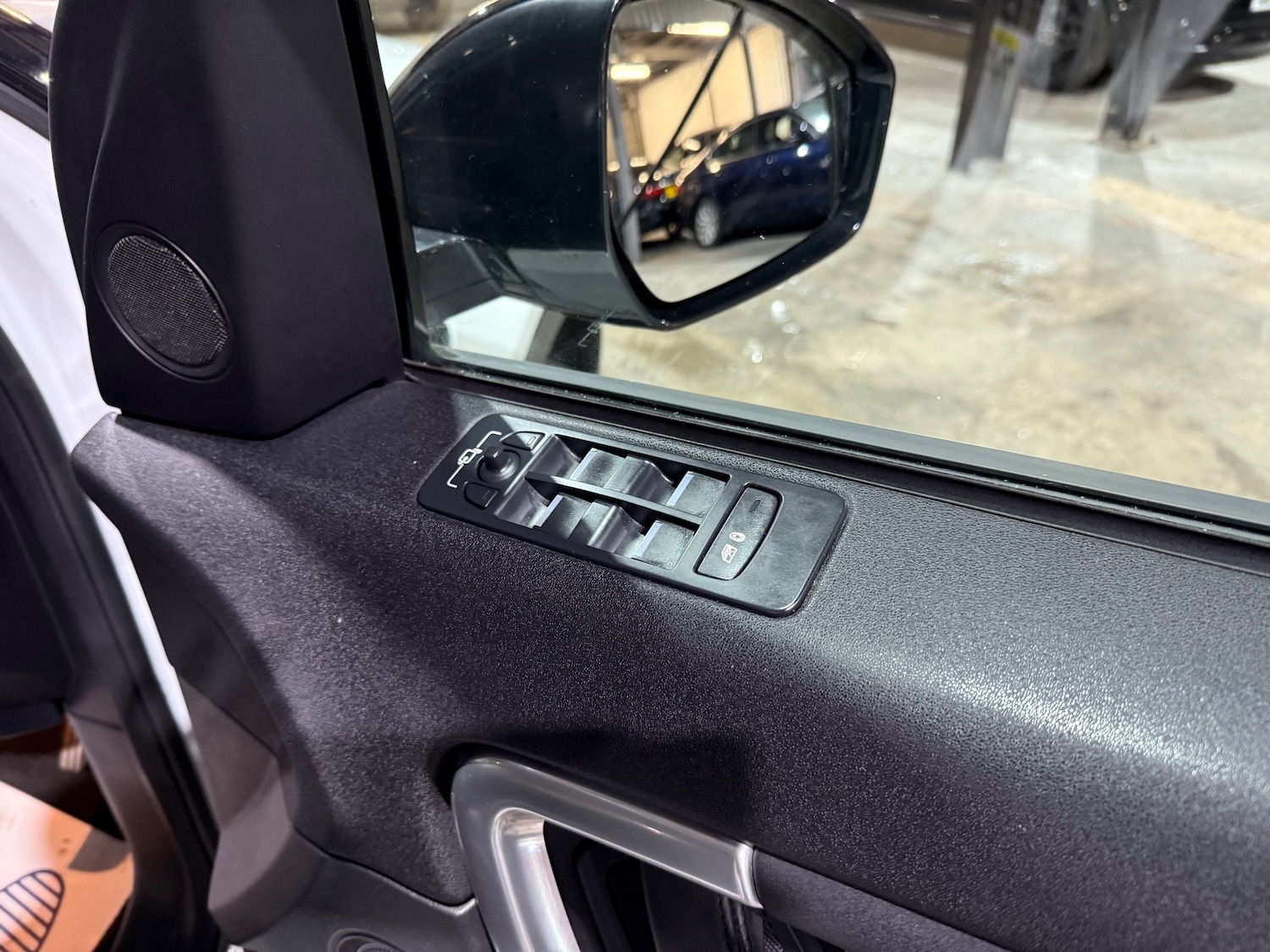 Used Land Rover Discovery Sport 2018 for sale - 76767452: Photo 25