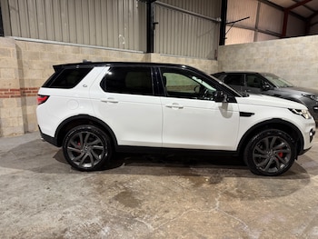 Used Land Rover Discovery Sport 2018 for sale - 76767452: Photo