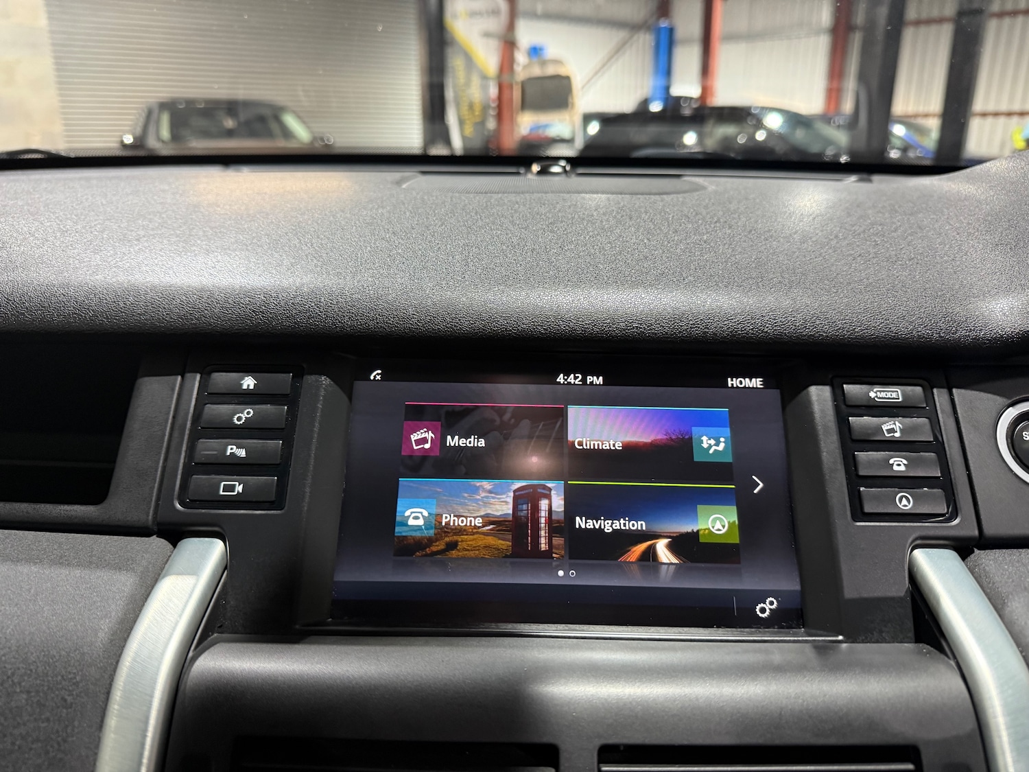 Used Land Rover Discovery Sport 2018 for sale - 76767452: Photo 39