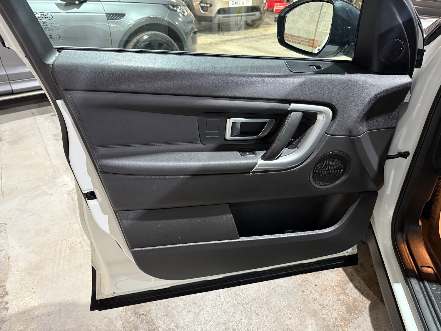 Used Land Rover Discovery Sport 2018 for sale - 76767452: Photo 7