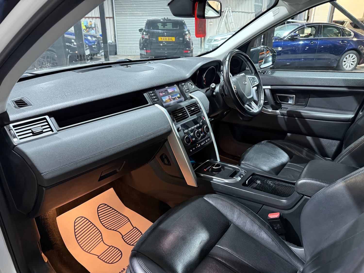 Used Land Rover Discovery Sport 2018 for sale - 76767452: Photo 9