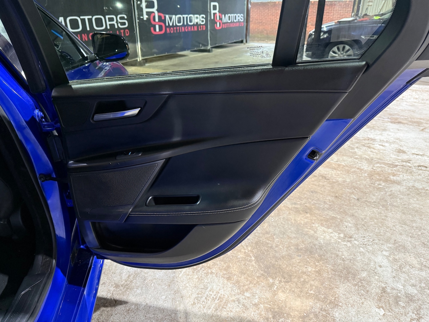 Used Jaguar XE for sale - 77256551: Photo 17