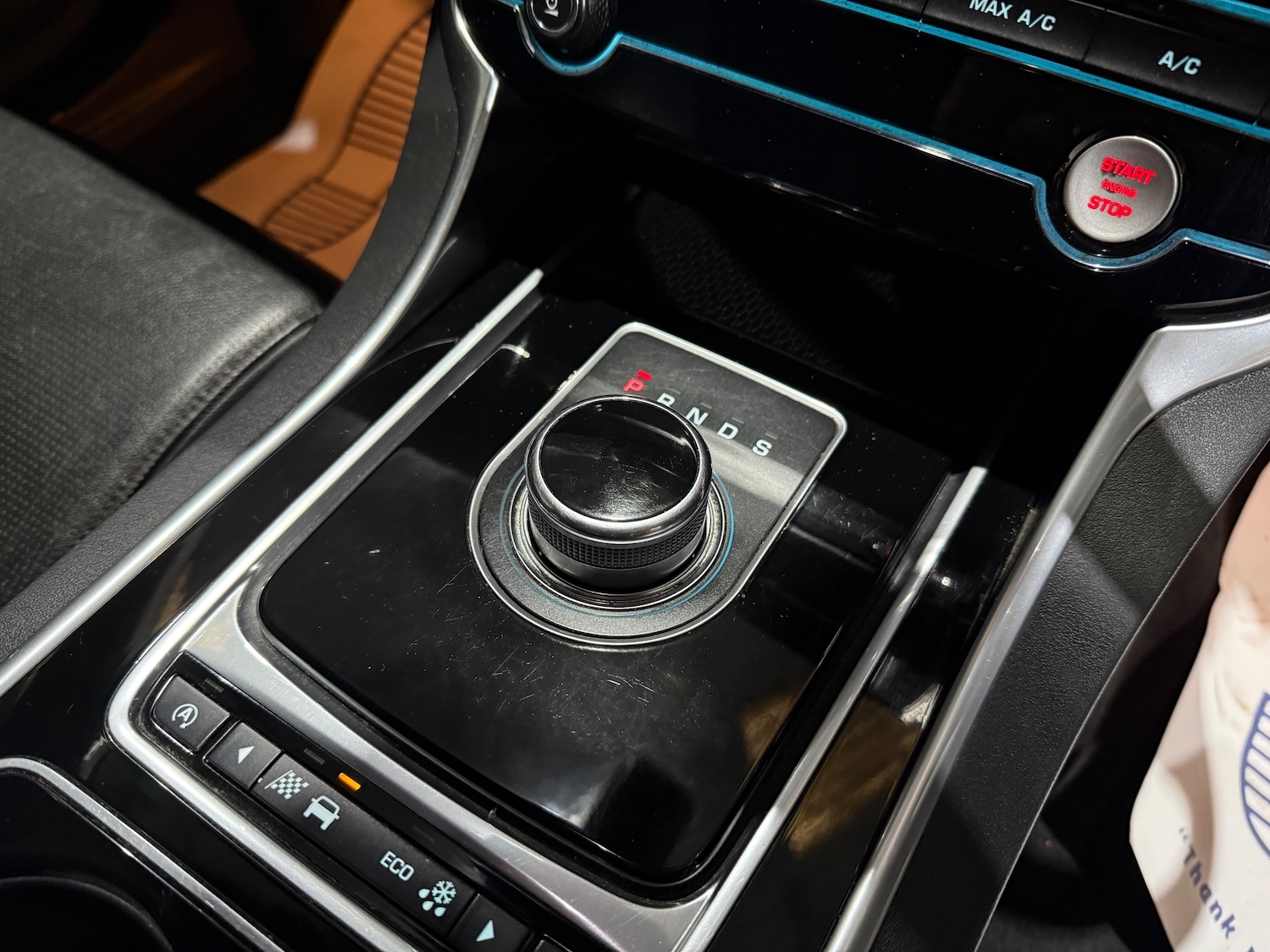 Used Jaguar XE for sale - 77256551: Photo 39