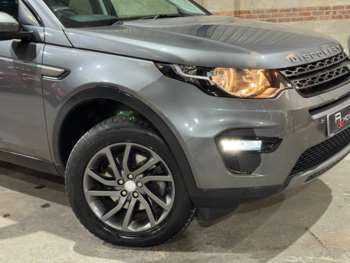 Used Land Rover Discovery Sport 2017 for sale - 75069424: Photo