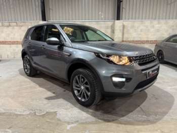 Used Land Rover Discovery Sport 2017 for sale - 75069424: Photo