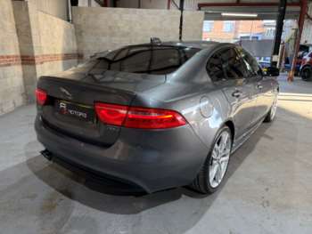 Used Jaguar XE 2017 for sale - 74981993: Photo