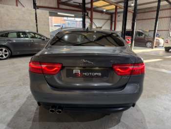 Used Jaguar XE 2017 for sale - 74981993: Photo