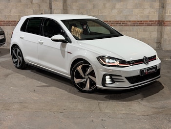 Used Volkswagen Golf 2018 for sale - 78799636: Photo
