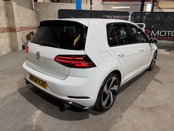Used Volkswagen Golf 2018 for sale - 78799636: Photo