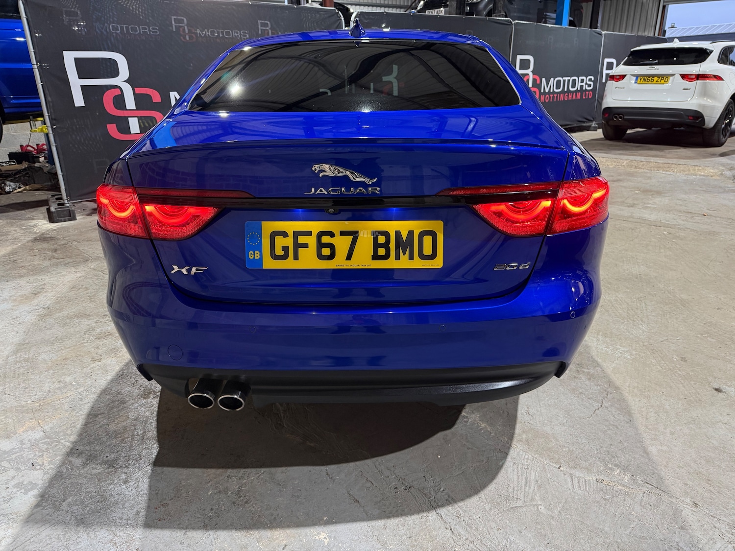 Used Jaguar XF 2017 for sale - 77798076: Photo 4