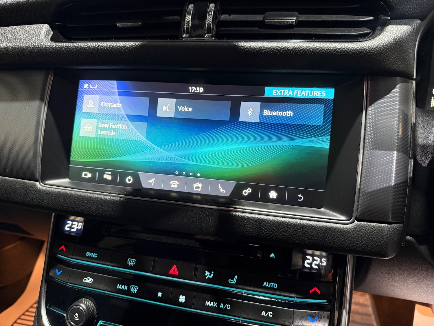 Used Jaguar XF 2017 for sale - 77798076: Photo 49