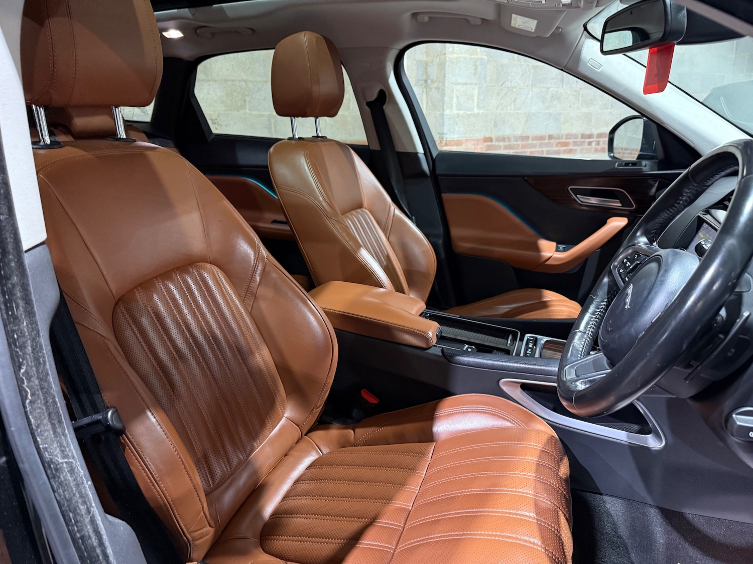 Used Jaguar F-Pace for sale - 76458704: Photo 27