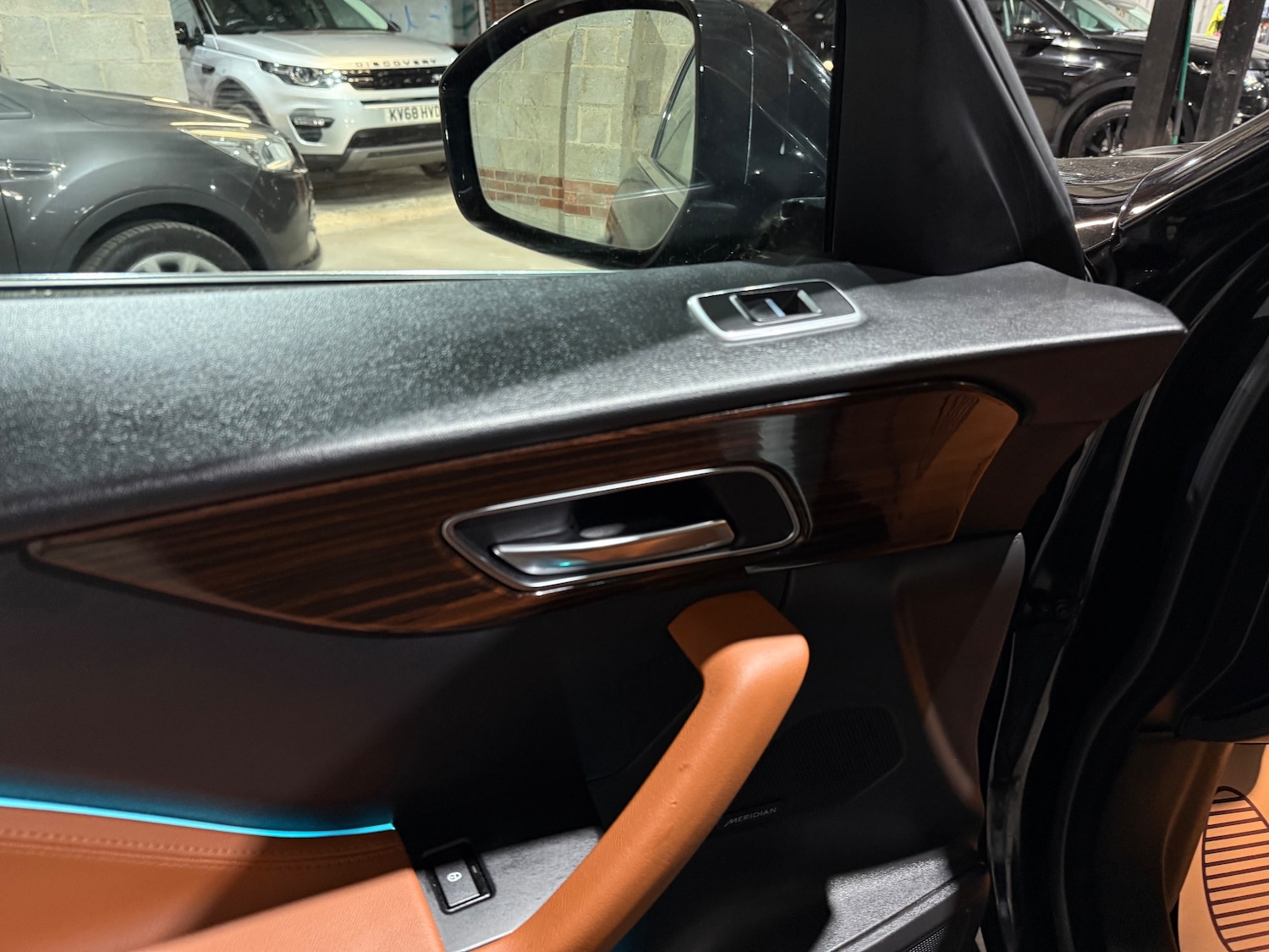 Used Jaguar F-Pace for sale - 76458704: Photo 8