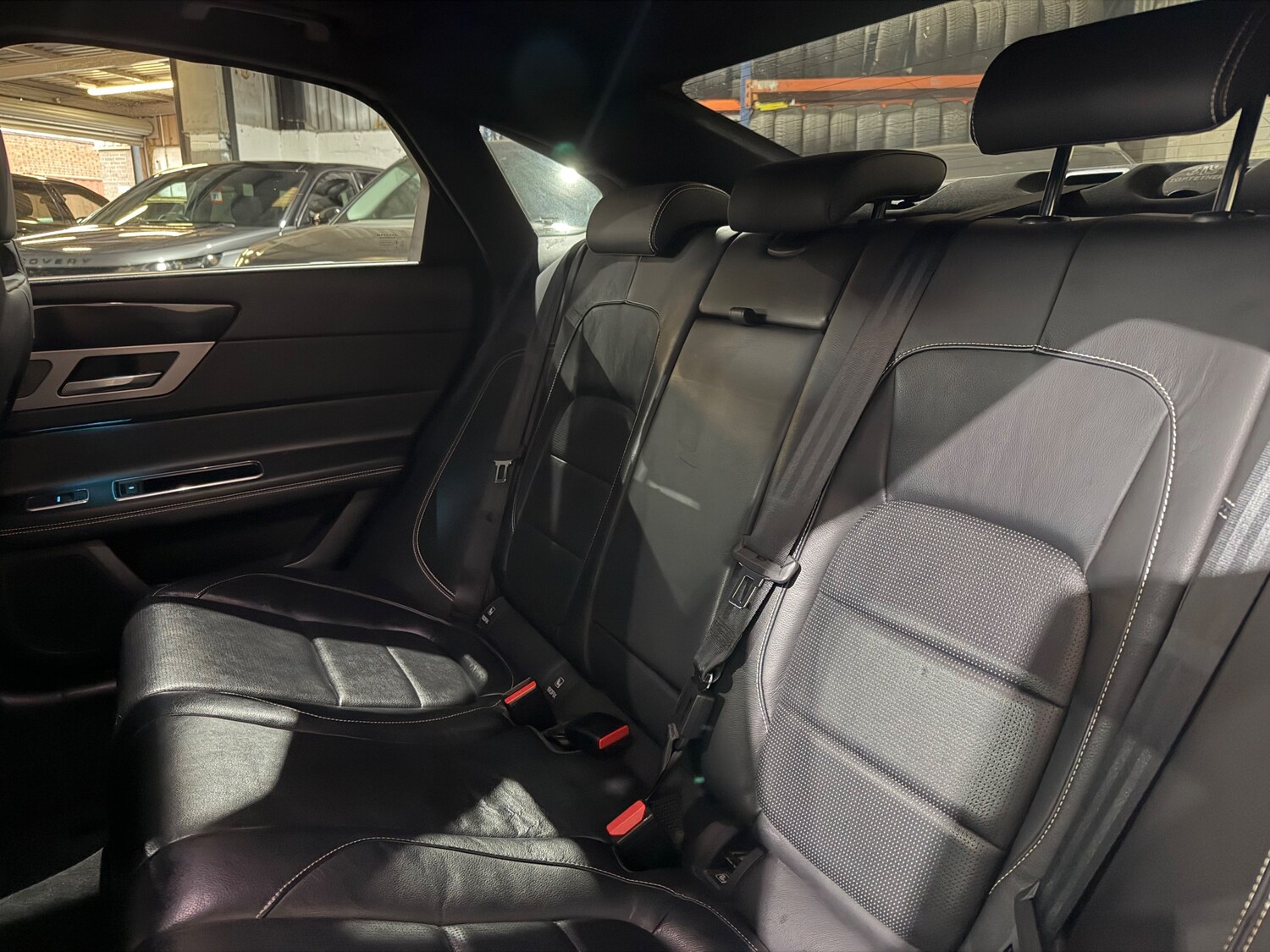 Used Jaguar XF 2018 for sale - 78137227: Photo 15