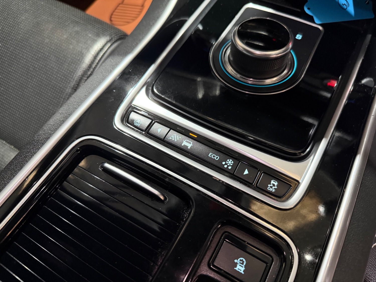 Used Jaguar XF 2018 for sale - 78137227: Photo 40