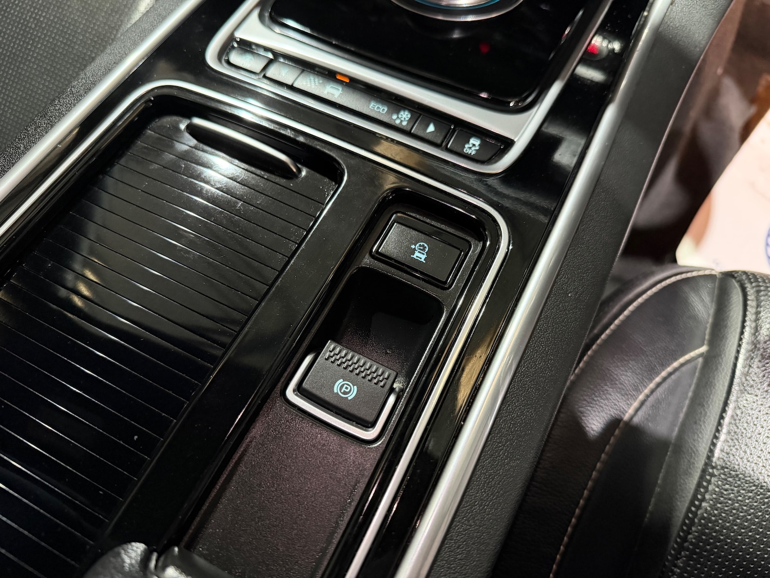 Used Jaguar XF 2018 for sale - 78137227: Photo 41