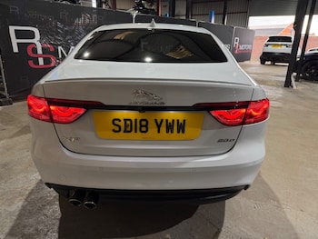 Used Jaguar XF 2018 for sale - 78137227: Photo