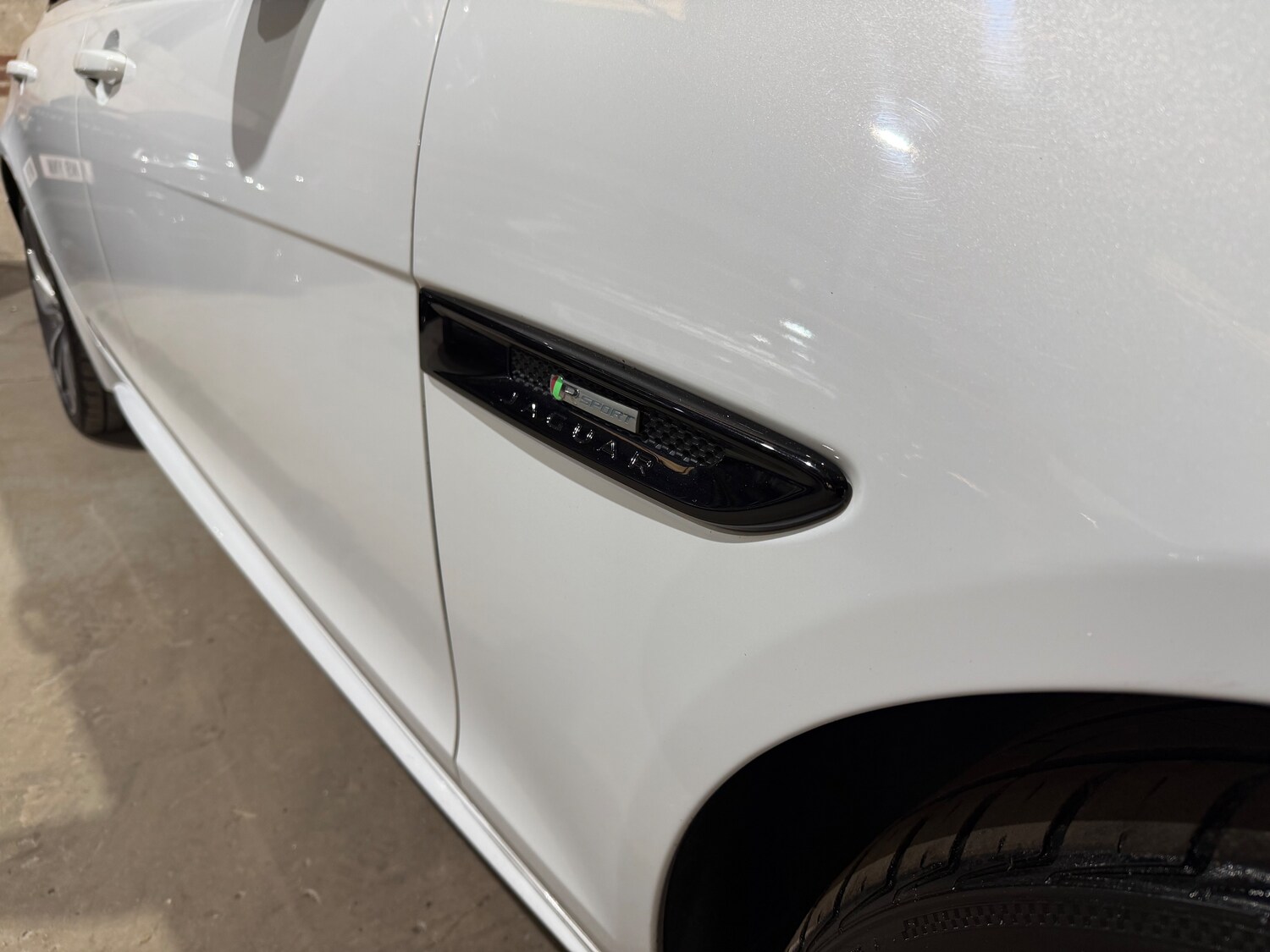 Used Jaguar XF 2018 for sale - 78137227: Photo 50