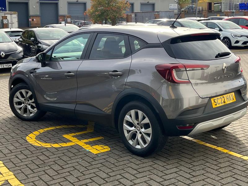 Used Renault Captur 2022 for sale - 75969332: Photo 5