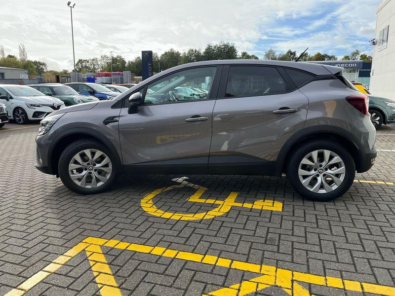 Used Renault Captur 2022 for sale - 75969332: Photo 6