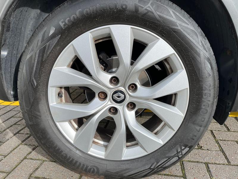 Used Renault Captur 2022 for sale - 75969332: Photo 9