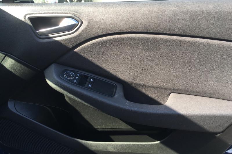 Used Renault Clio 2020 for sale - 76312580: Photo 17