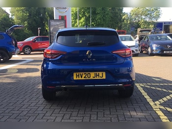 Used Renault Clio 2020 for sale - 76312580: Photo