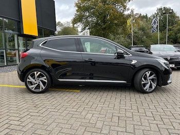 Used Renault Clio 2022 for sale - 76097195: Photo