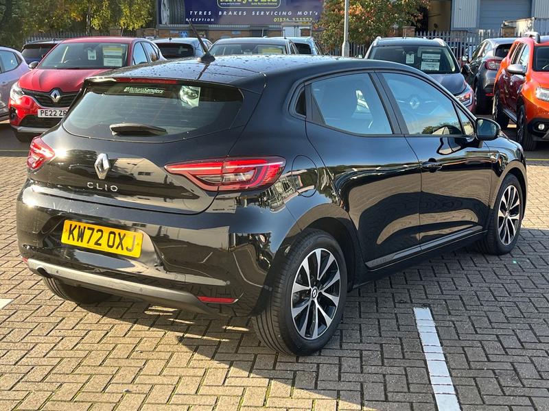 Used Renault Clio 2023 for sale - 76097202: Photo 3