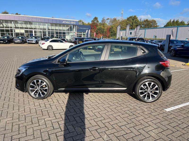 Used Renault Clio 2023 for sale - 76097202: Photo 6