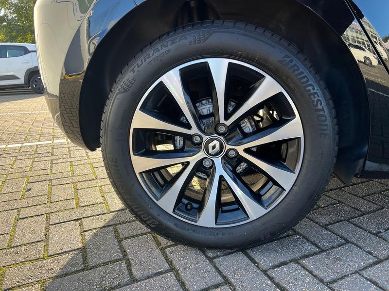 Used Renault Clio 2023 for sale - 76097202: Photo 9