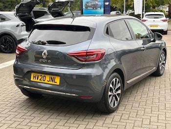Used Renault Clio 2020 for sale - 76104833: Photo