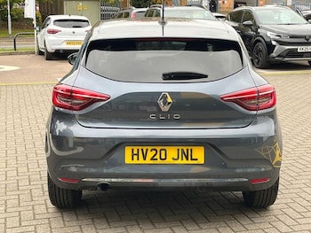 Used Renault Clio 2020 for sale - 76104833: Photo