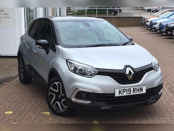 2019 - 0.9 TCE 90 Iconic 5dr