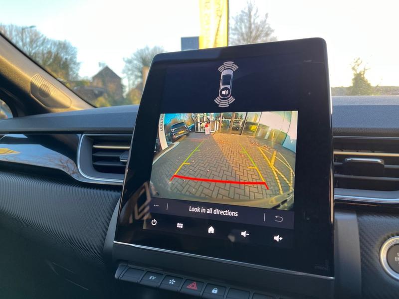 Used Renault Captur 2023 for sale - 76433953: Photo 19