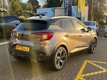 Used Renault Captur 2023 for sale - 76433953: Photo
