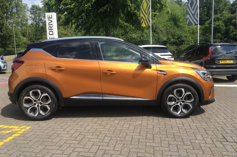 Used Renault Captur 2021 for sale - 77006155: Photo 2