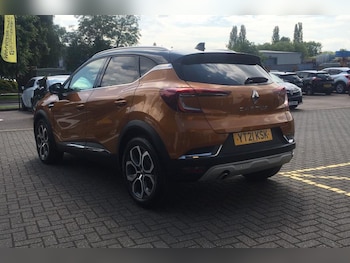 Used Renault Captur 2021 for sale - 77006155: Photo