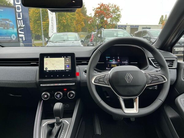 Used Renault Clio 2025 for sale - 76190518: Photo 12