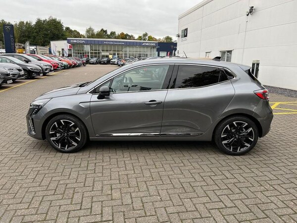 Used Renault Clio 2025 for sale - 76190518: Photo 6